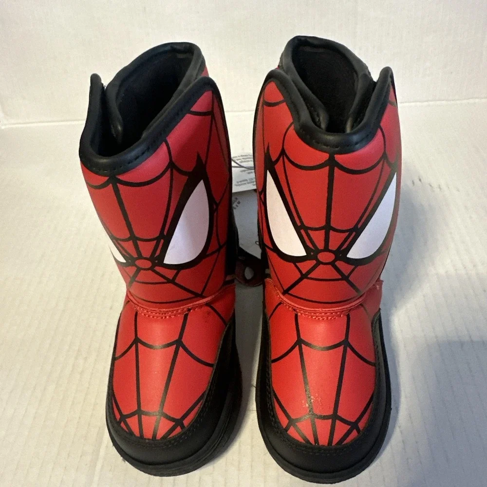 Marvel Spider-Man Toddler Snow Boots Size 6M Light Up Winter Shoes NEW